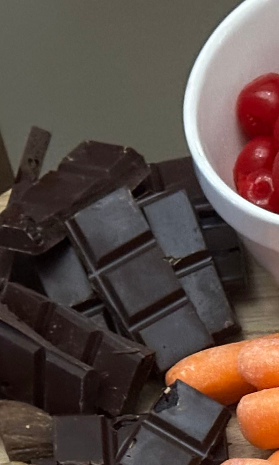 Handcrafted 90% Cranberry & Sea Salt Chocolate Bar